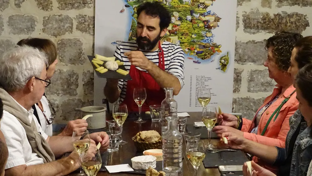 Paris cheese and wine tasting in a cheese cellar - afternoon