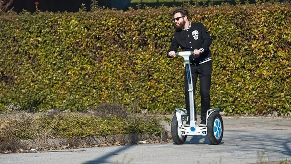 Lisbon: Tasty Segway Tour