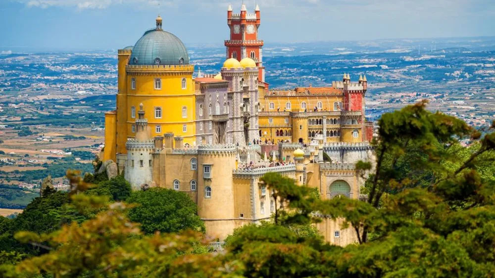 From Lisbon: Sintra with Cellar Visit & Wine Tasting