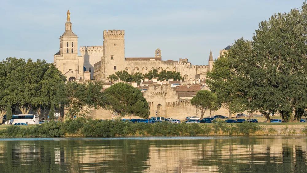 From Avignon: Full-Day Avignon & Chateauneuf du Pape Wine Tour