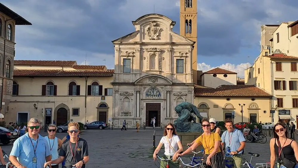 Florence Small Group Evening Bike Tour with Wine