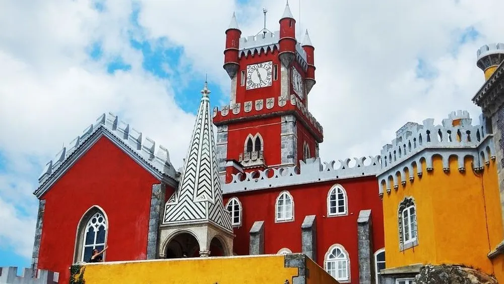 From Lisbon: Sintra with Traditional Lunch