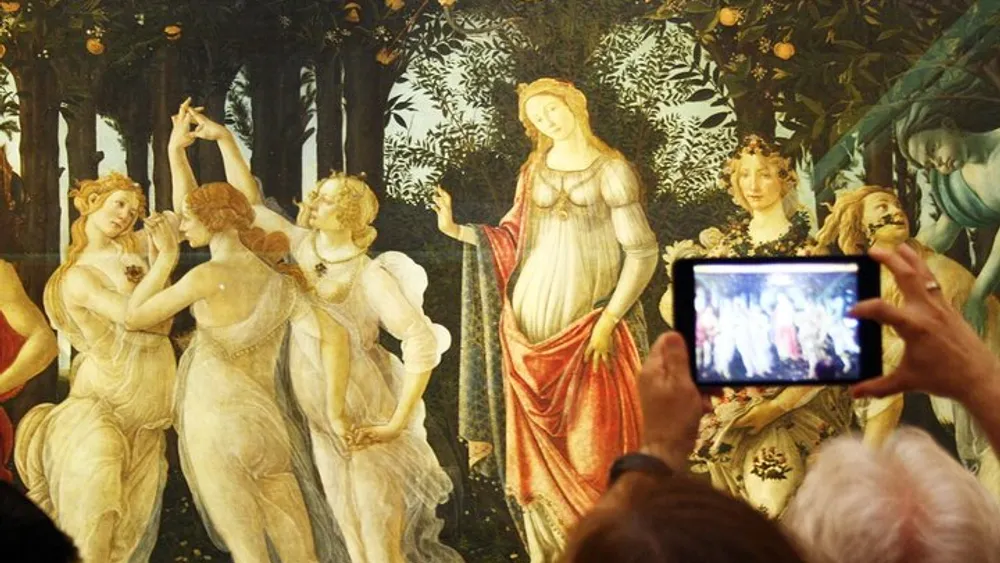 Accademia and Uffizi Small-Group Tour with Tickets and Gelato