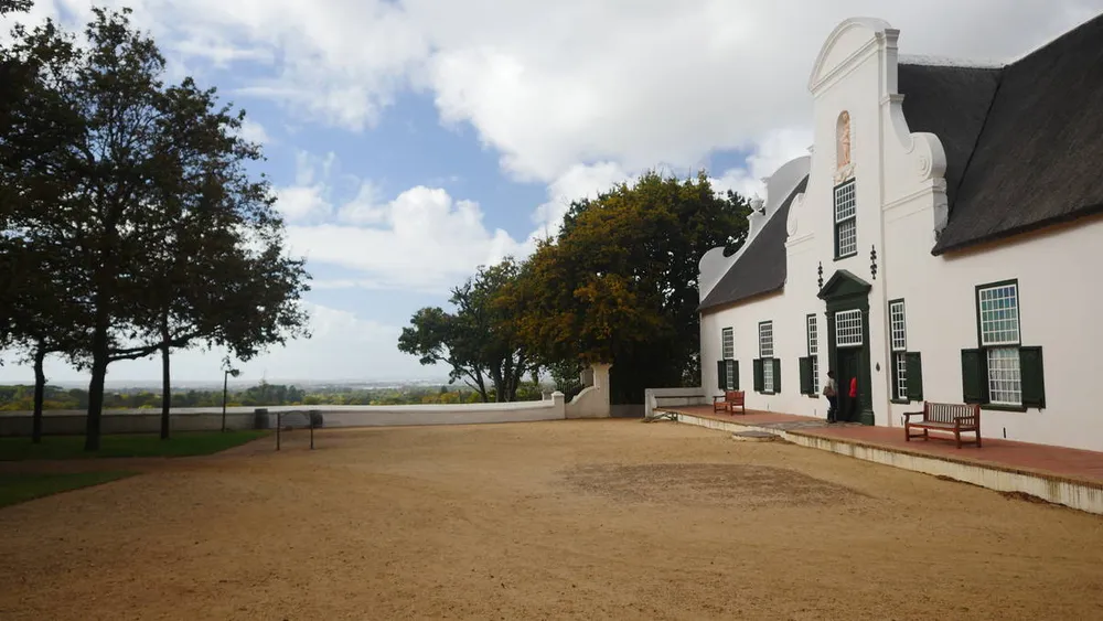 From Cape Town: Classic Half Day Group Tour in the Constantia Wine Region