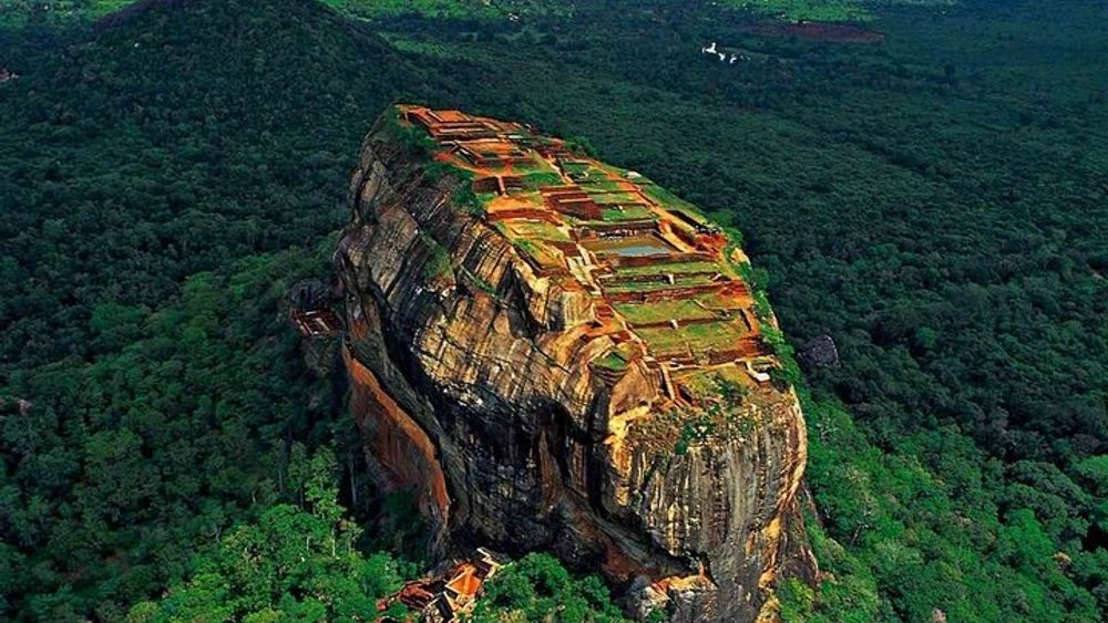 Sigiriya & Dambulla Private all Inclusive Day Tour From Colombo