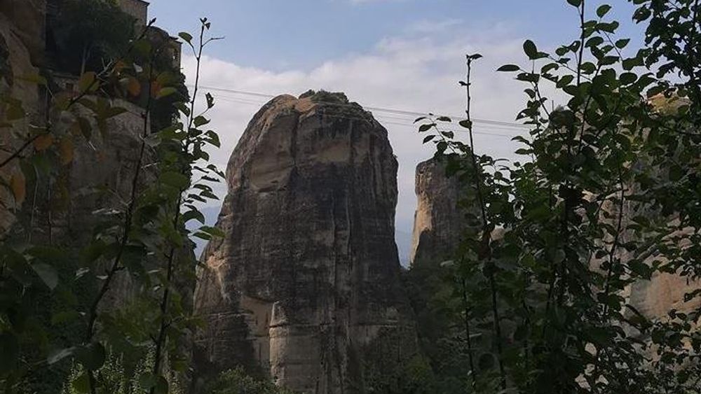 From Athens: Meteora Luxury Full-Day Tour (Including Meal, Snacks and Transport)