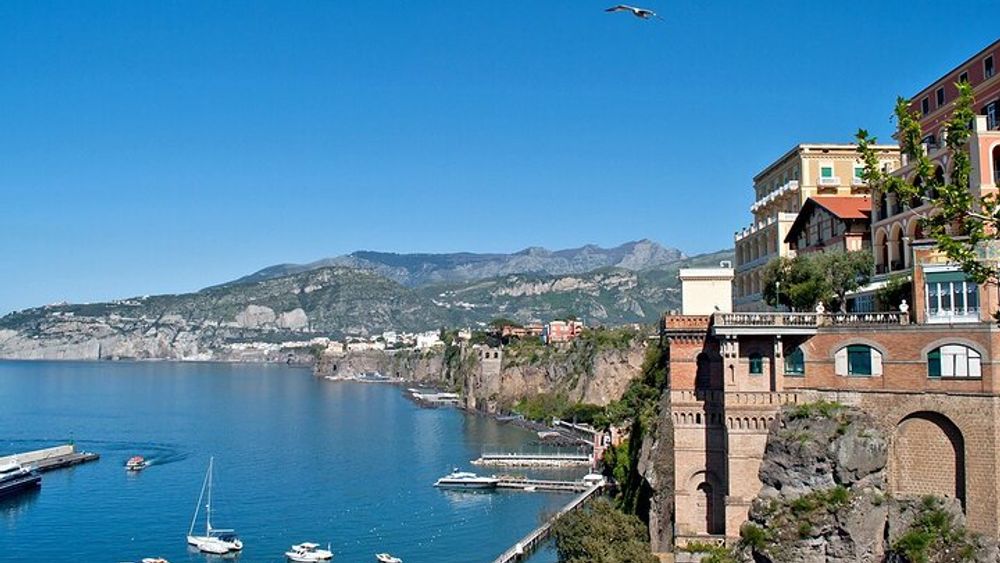 From Naples: Sorrento Positano Amalfi (with Lunch Included)