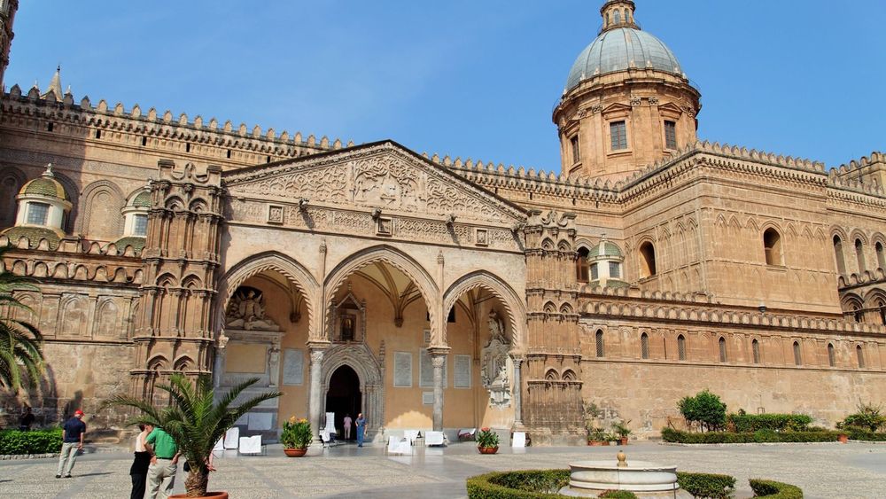 Palermo: Private Art Tour for Foodies