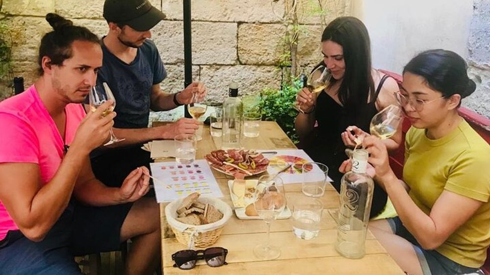Bordeaux: Small Group, Organic Food Tour - French Apéro Style