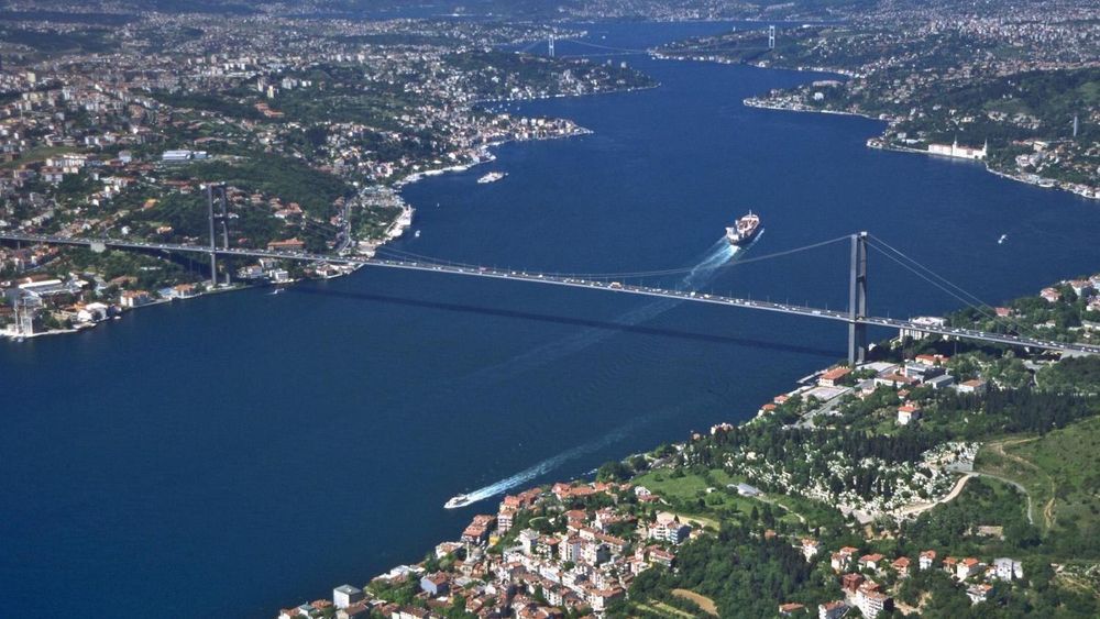 Bosphorus Dinner Cruise & Turkish Night Show