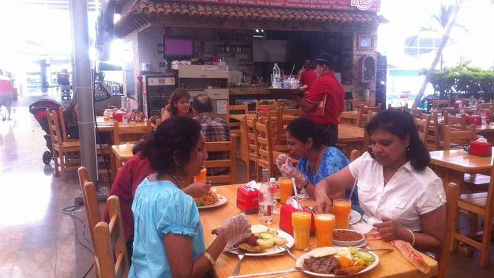 Full Day Medellin City, Fondas and Food Tasting Tour