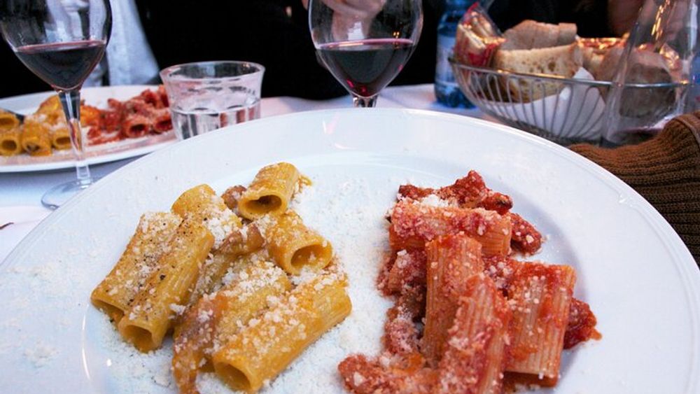 Rome: Hidden Food Tour in Trastevere with Dinner and Wine