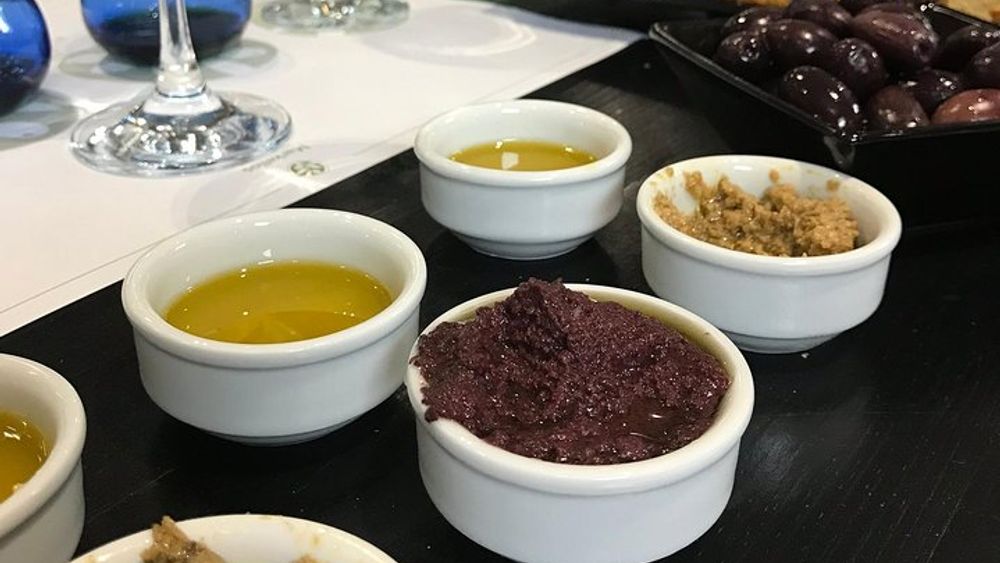 Corinth & Olive Oil Tasting Private Tour from Athens