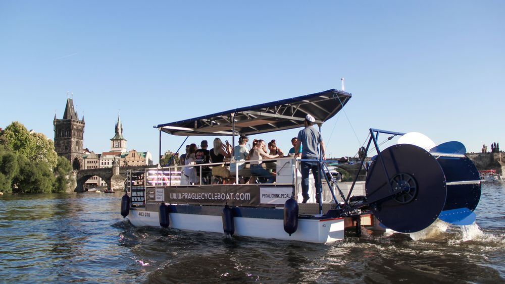 Party Cycle Beer Boat