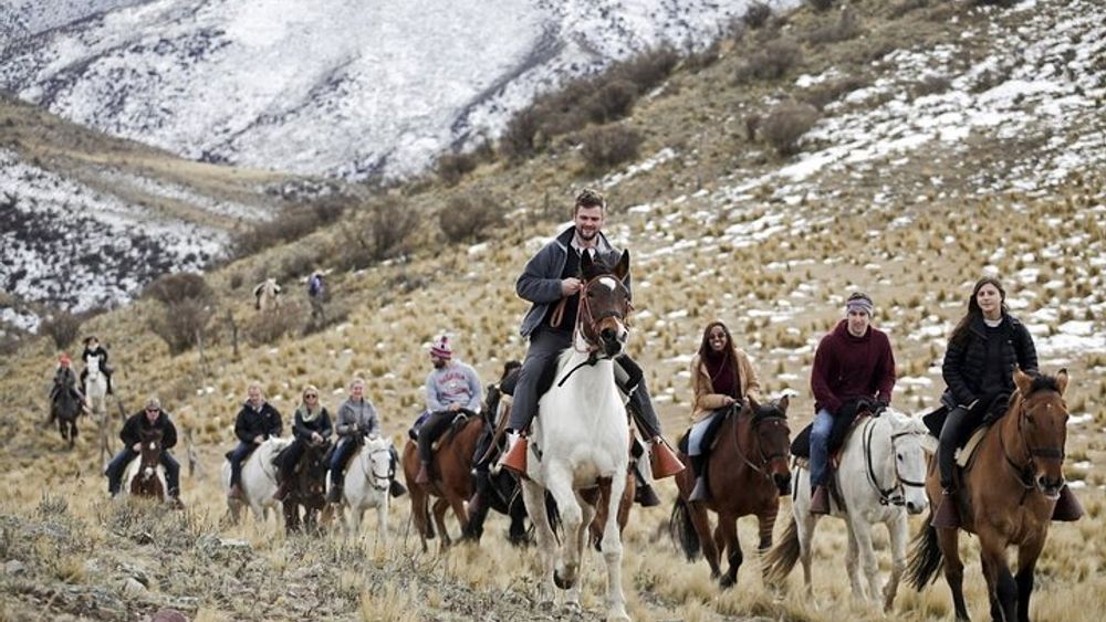 Mendoza: Full day CABALGATA QUEBRADA DEL CÓNDOR Valle de Uco with Criollo barbecue