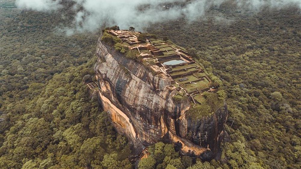 Private day Tour Sigiriya & Dambulla Cave Temple with Entrance Fee & Lunch