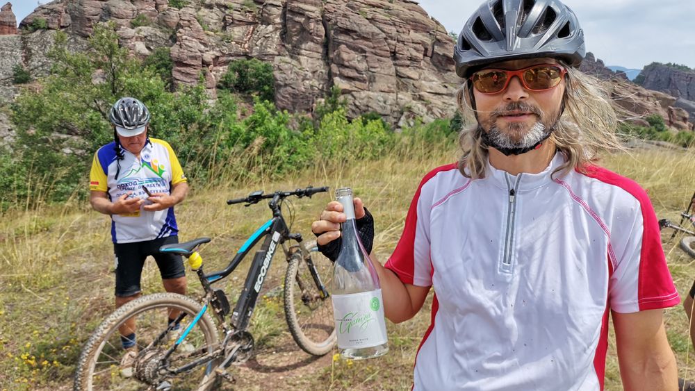 Wine & E-bikes - wine tasting & e-bikes (balloon fiesta)