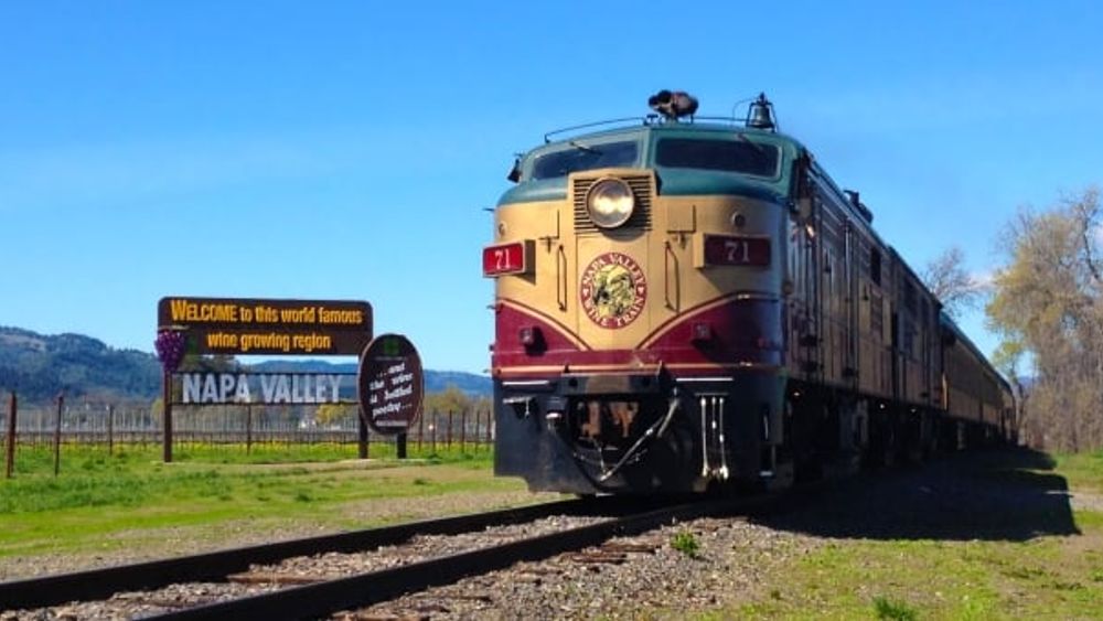 From Napa: Private Wine Train Charter : The Ultimate Napa Valley Experience