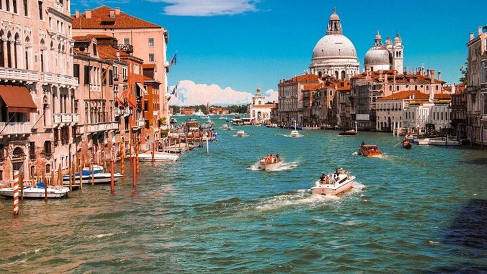 Private tour of the best of Venice - Sightseeing, Food & Culture with a local