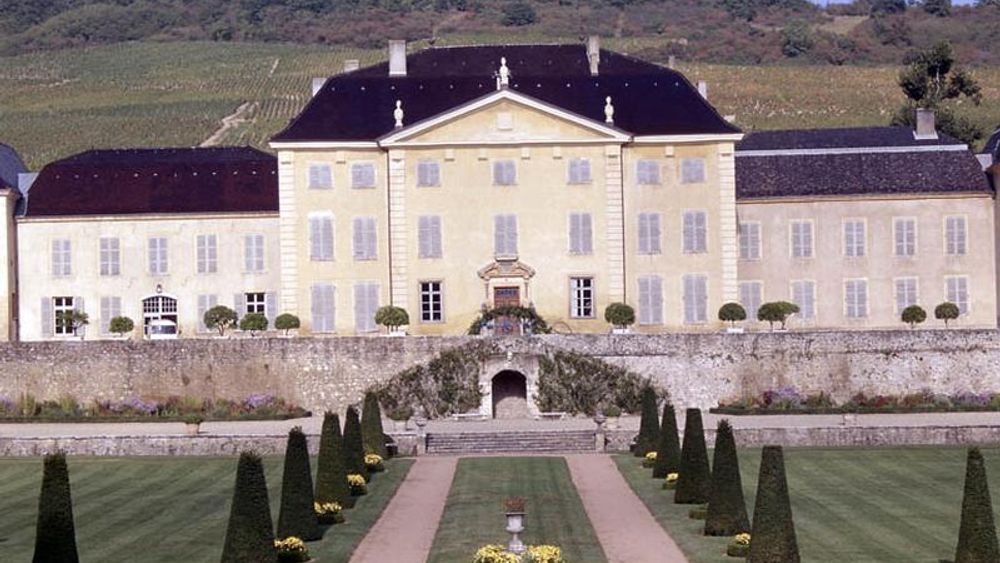 From Lyon: Private Beaujolais Crus & Castles Morning