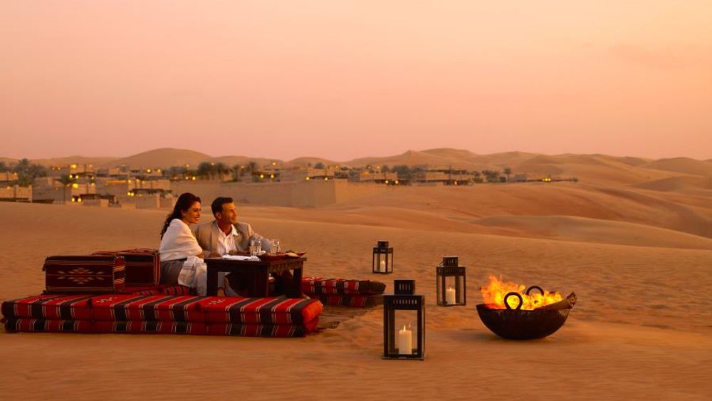 Abu Dhabi: Private Romantic Dune Dinner in the Desert