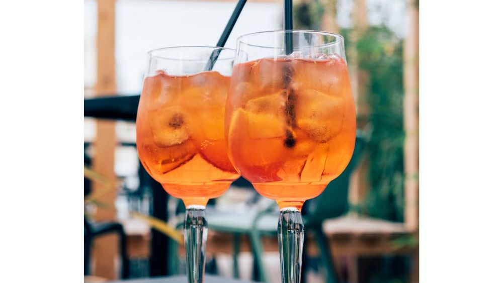 The art of the Italian Aperitivo with a local: Learn & Enjoy in Mantua