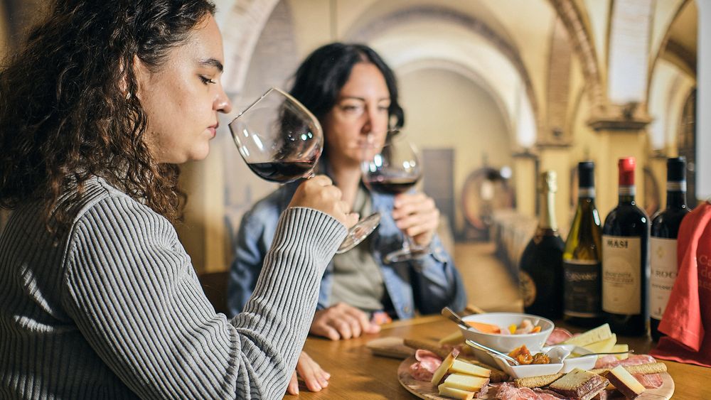 Verona: Wine Tasting near Juliet's House