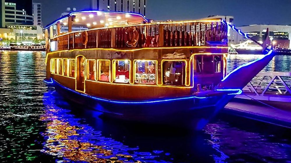 Dubai: Creek Dhow Cruise with Buffet Dinner & Entertainment