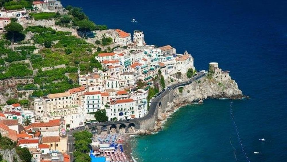 From Naples: Sorrento, Positano, and Pompei Private Tour with Lunch