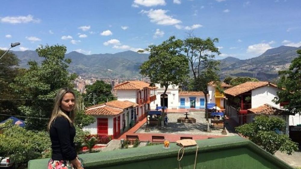 Combo Tour: Medellín City Tour and Antioquia’s Food Markets Including Traditional Lunch