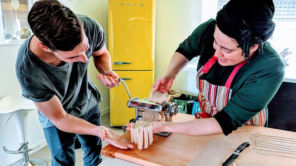 Learn How to Make Homemade Pasta. Como Area