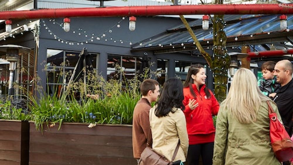 Vancouver: Granville Island Market Guided Food Tour