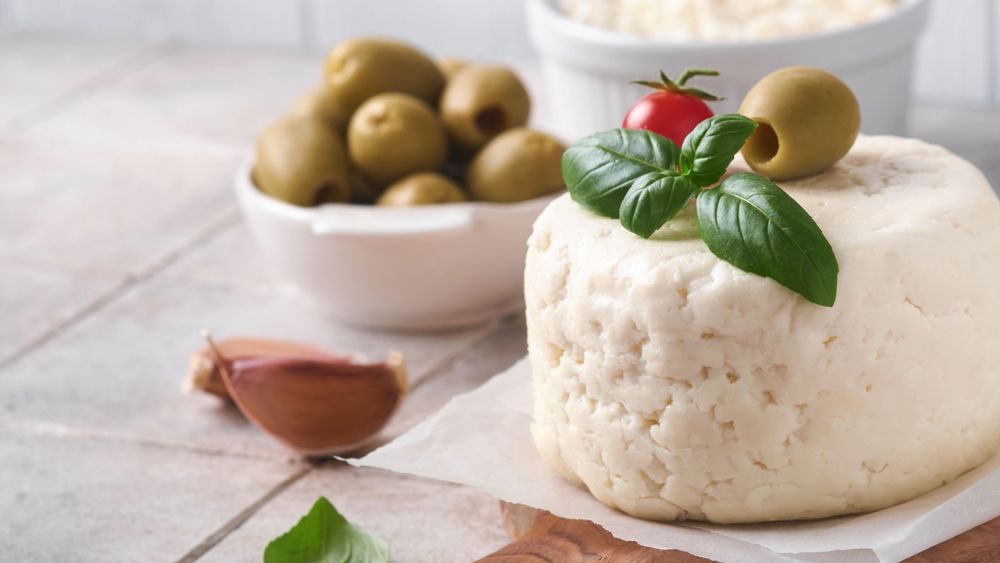 Ragusa: A Cheesemaker's Day in Ragusa with Dinner