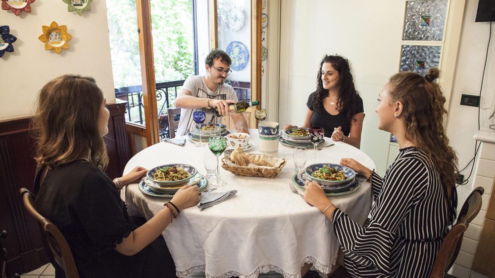 Private lunch or dinner with an Italian family with cooking demo and wines included in Ostuni