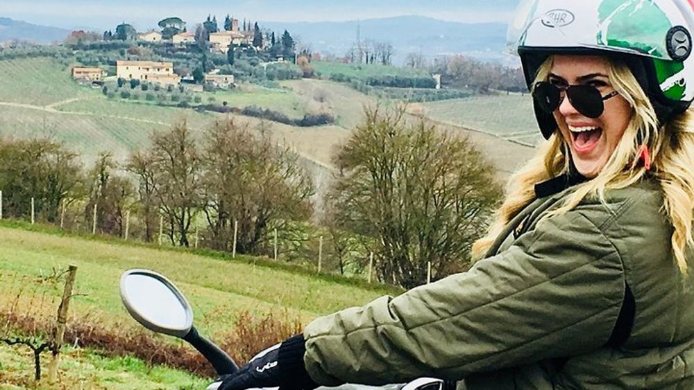 Tuscany Vespa Tour from Florence with Wine Tasting