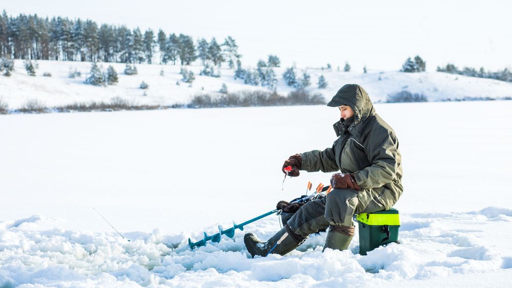 Experience Lapland - Ice Fishing