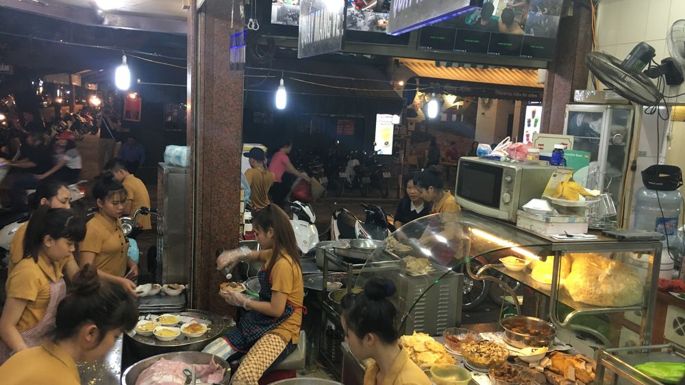 Hanoi Food On Foot Tour ( Private Tour)