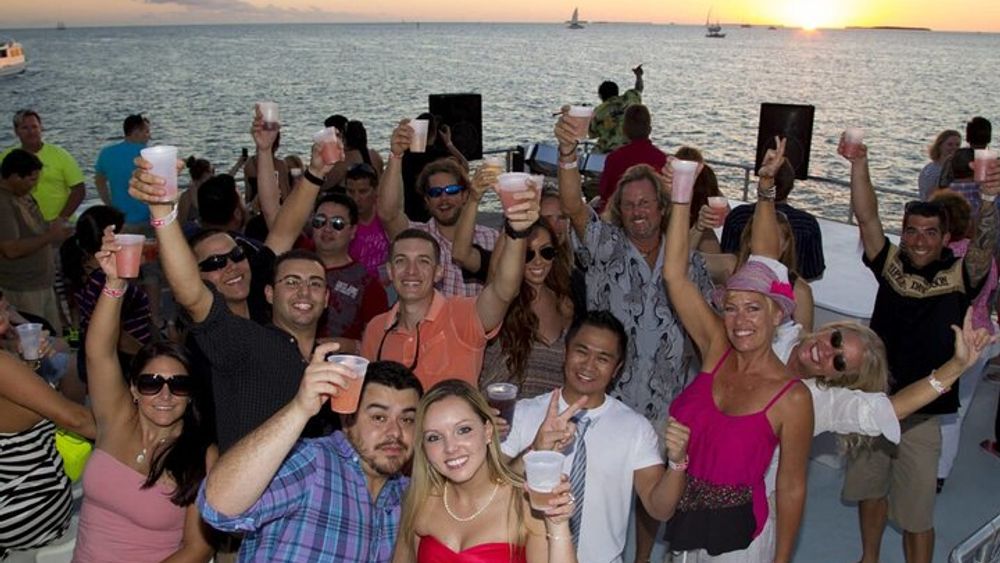 Key West: Sunset Catamaran Trip with Finger Food and Open Bar