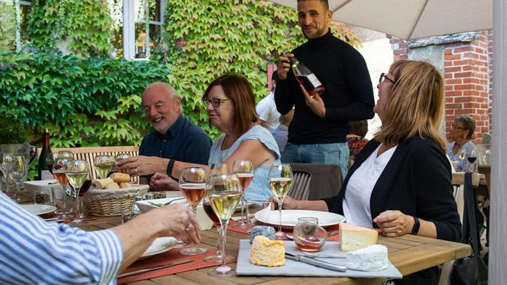 Champagne: Tasting Class and Lunch Near Epernay