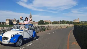 Saint-Emilion 7.5 hours Wine Tour+lunch in a Citroën 2CV from Bordeaux Cover Image