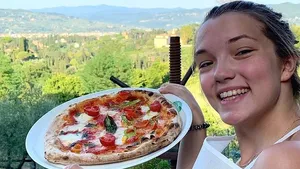 Tuscany Pizza and Gelato Cooking Class from Florence Cover Image