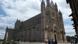 Orvieto and Narni Private Day Trip and Wine Tasting From Rome Cover Image