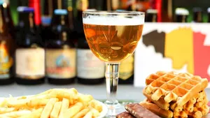 Private Day Trip Brussels from Paris with Chocolate/Beer Tasting Cover Image