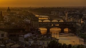 Florence: Wine Tasting Tour at Sunset Cover Image