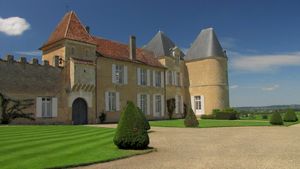 From Bordeaux: Château d'Yquem Wine Tasting Trilogy Tour Cover Image