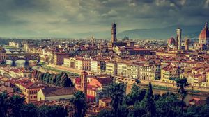 Florence: Private Tuscan Food Tour along the Streets of the City Cover Image