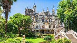 From Lisbon: Private Tour Sintra With Wine Tastings Cover Image