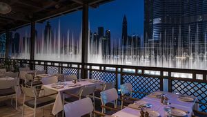 Dubai: Outdoor Terrace Dining in Modern Downtown Cover Image