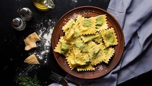 Rome: Ravioli Cooking Class Cover Image