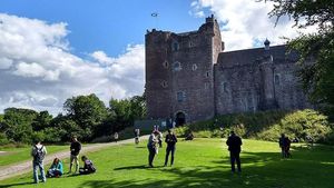 Outlander castles, whisky and lochs tour Cover Image